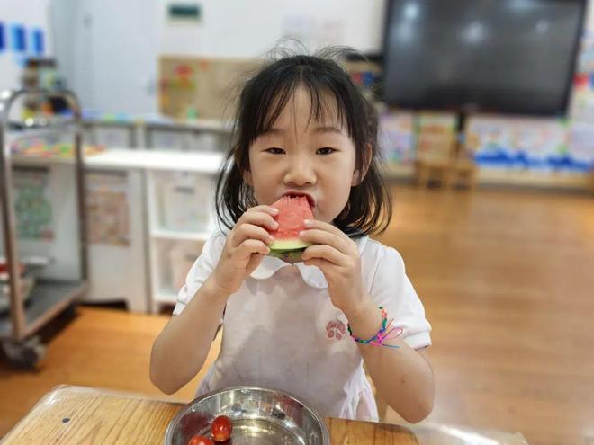 “一叶知秋，童享立秋”——山东大学实验幼儿园二十四节气之立秋食育主题活动